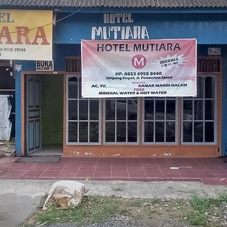 Kampung Baru Hotel Mutiara Batulicin Redpartner מראה חיצוני תמונה