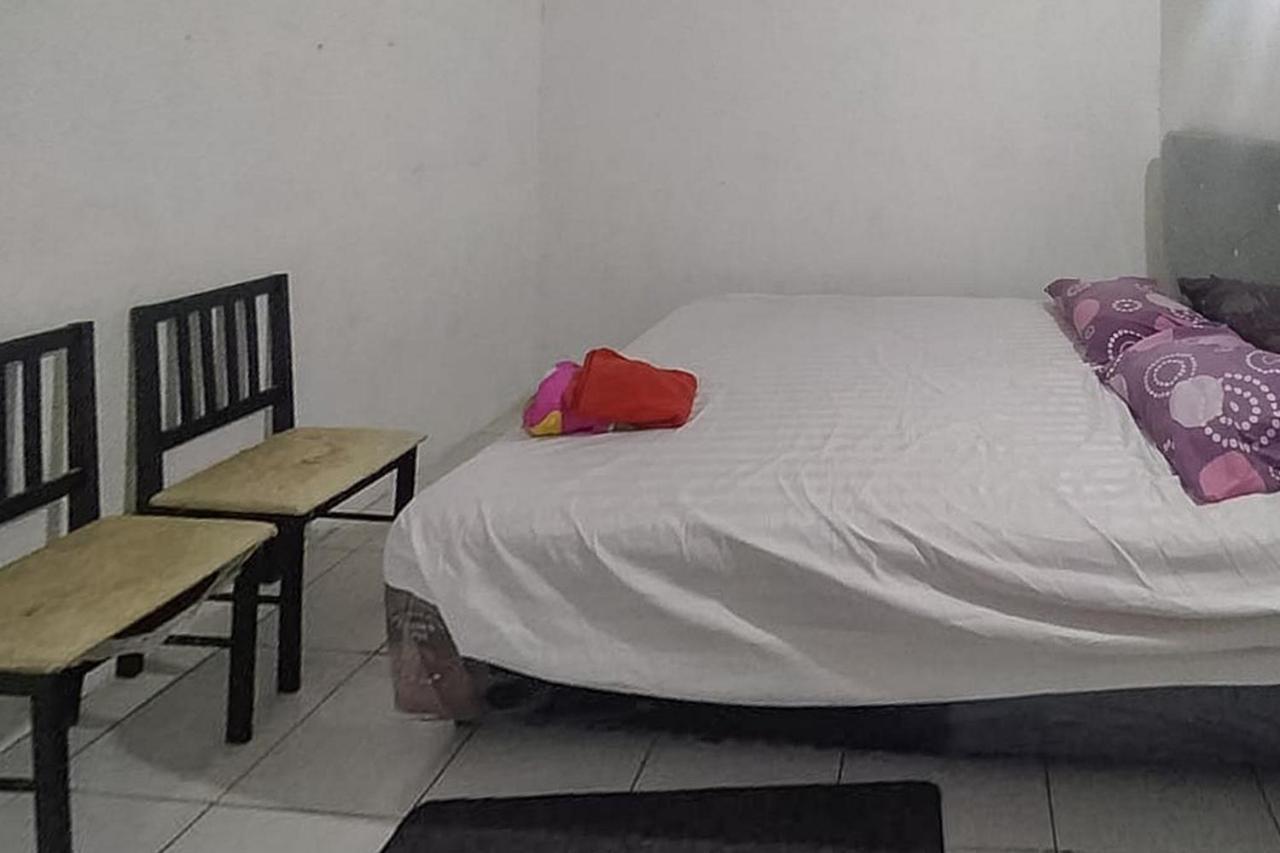 Kampung Baru Hotel Mutiara Batulicin Redpartner מראה חיצוני תמונה